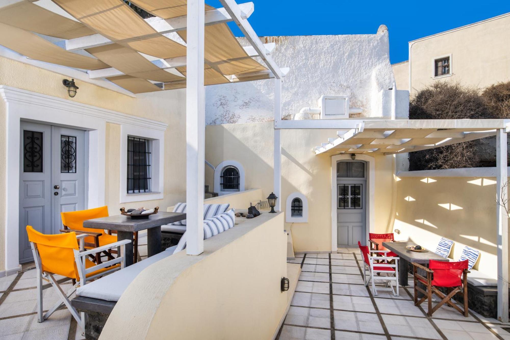 Day One Fira Mansion Apartment Exterior photo