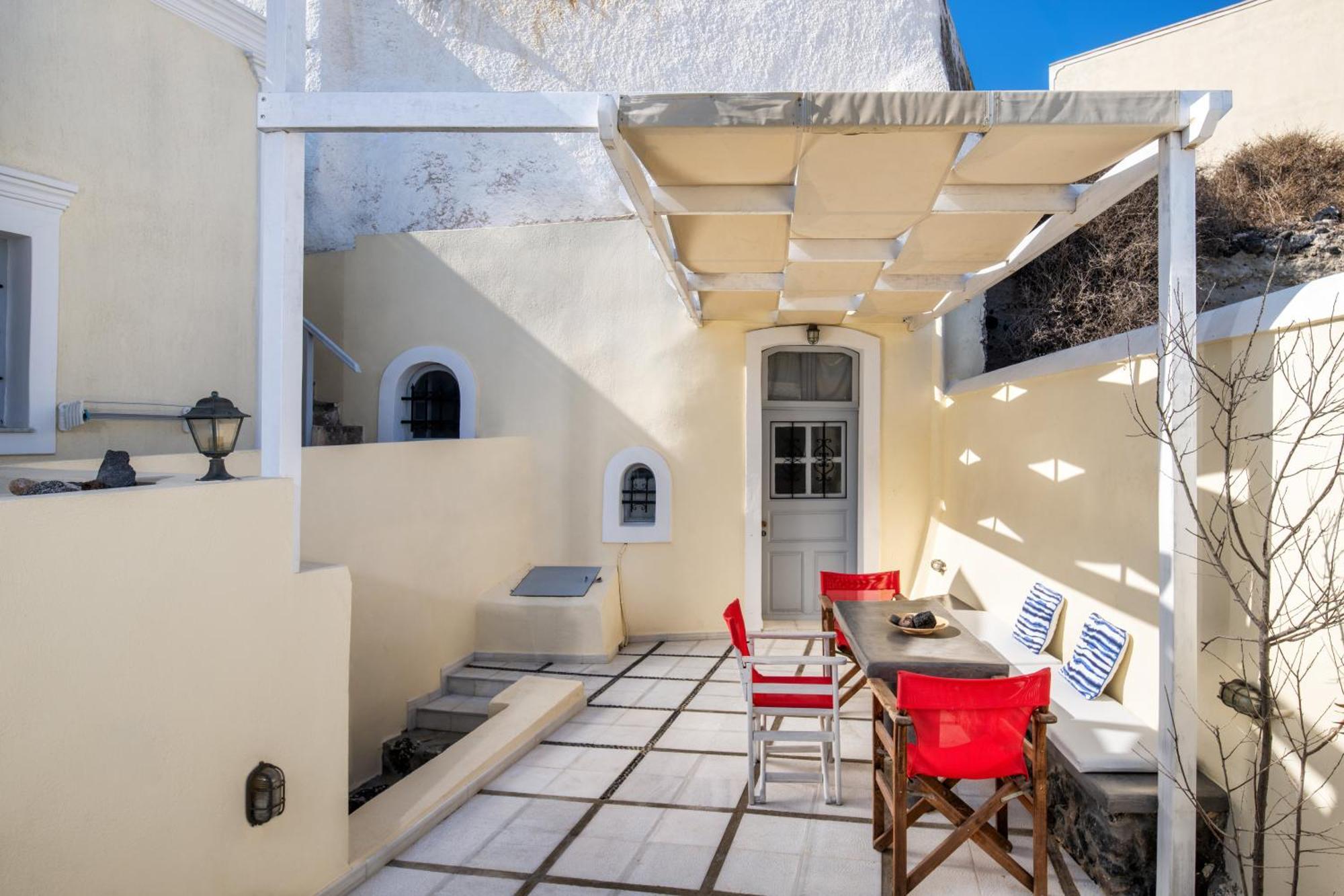 Day One Fira Mansion Apartment Exterior photo