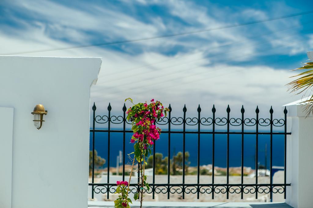 Day One Fira Mansion Apartment Exterior photo